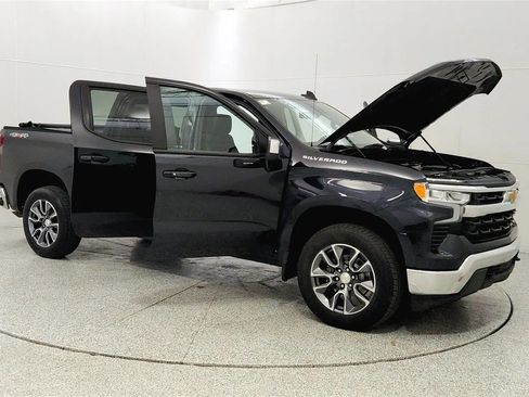 Used 2023 Chevrolet Silverado 1500 LT image 9