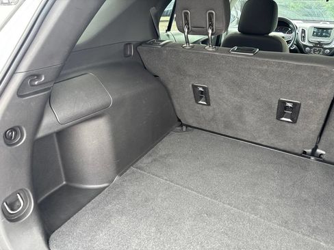 Used 2019 Chevrolet Equinox LT FWD image 39