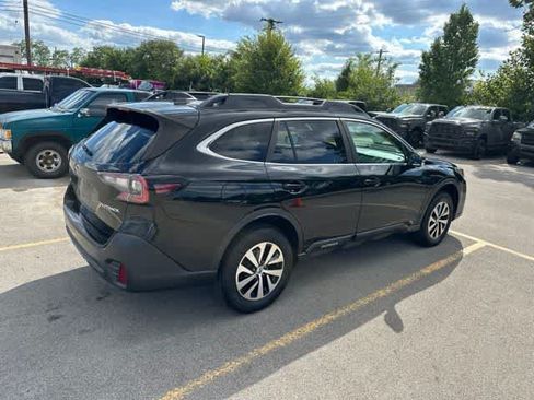 Used 2021 Subaru Outback Premium AWD/4WD image 16