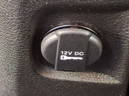 Used 2024 RAM 1500 Classic SLT image 25