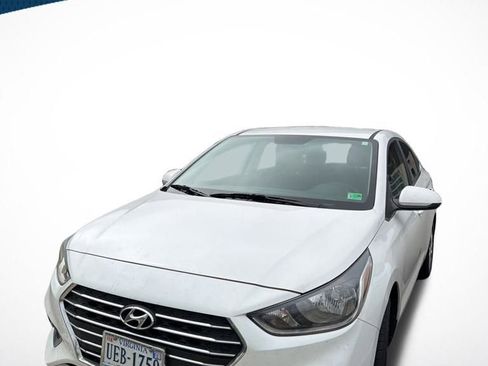 Used 2021 Hyundai Accent SEL FWD image 1