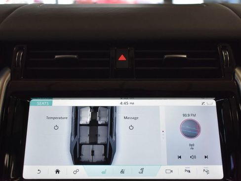 Used 2020 Land Rover Discovery HSE Luxury image 28