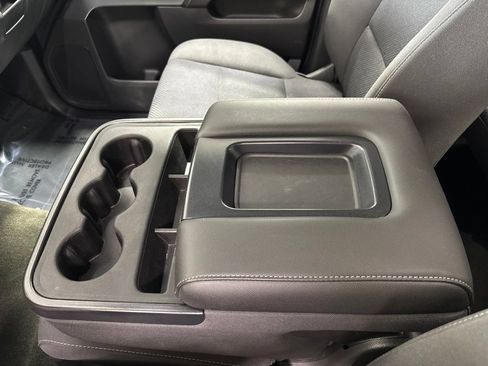 Used 2018 Chevrolet Silverado 1500 LT w/ Trailering Package AWD/4WD image 22