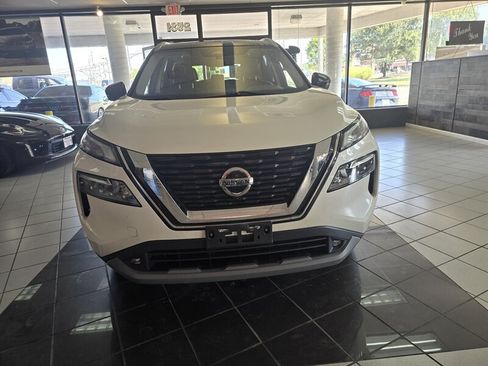 Used 2021 Nissan Rogue SL AWD/4WD image 2