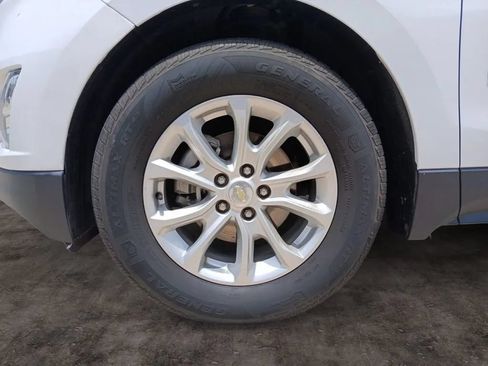 Used 2019 Chevrolet Equinox LS w/ LPO, Cargo Package FWD image 9