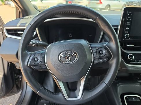 Used 2022 Toyota Corolla XSE FWD image 14