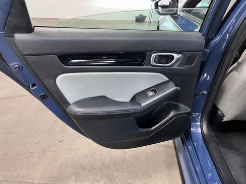 Used 2025 Honda Civic Sport image 19