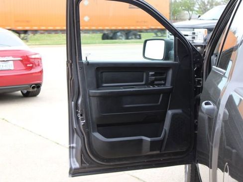 Used 2021 RAM 1500 Tradesman w/ Chrome Plus Package RWD image 10