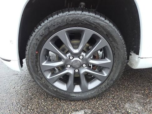 Used 2019 Jeep Grand Cherokee High Altitude image 68