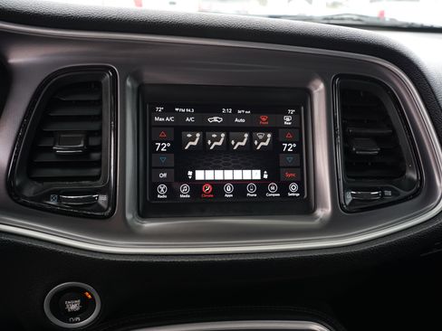 Used 2020 Dodge Challenger SXT w/ Blacktop Package image 27