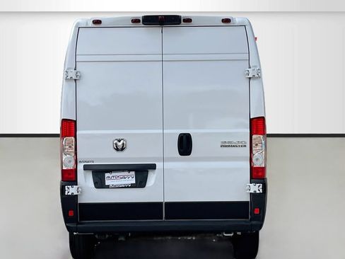 Used 2025 RAM ProMaster 3500 w/ Convenience Group FWD image 6