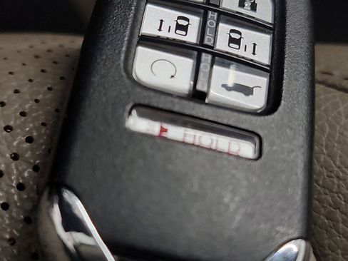 Certified 2023 Honda Odyssey Elite image 32