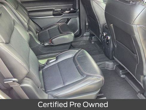 Used 2023 Ford Explorer ST w/ Equipment Group 401A AWD/4WD image 18