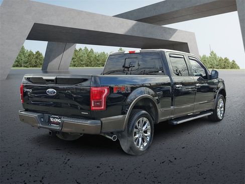 Used 2016 Ford F150 Lariat image 5