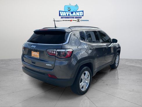 Certified 2022 Jeep Compass Latitude w/ Convenience Group image 5