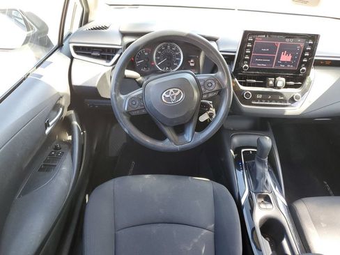 Used 2020 Toyota Corolla LE FWD image 12