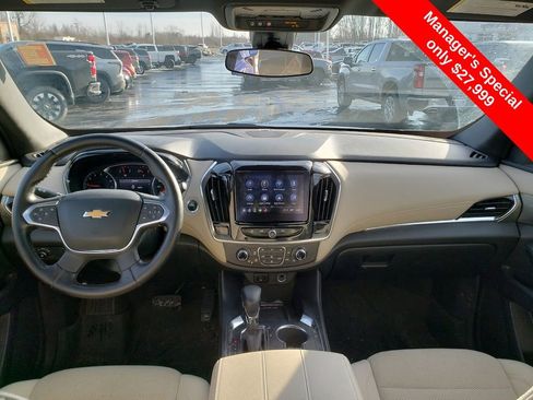 Used 2023 Chevrolet Traverse LT w/ LPO, Floor Liner Package image 16