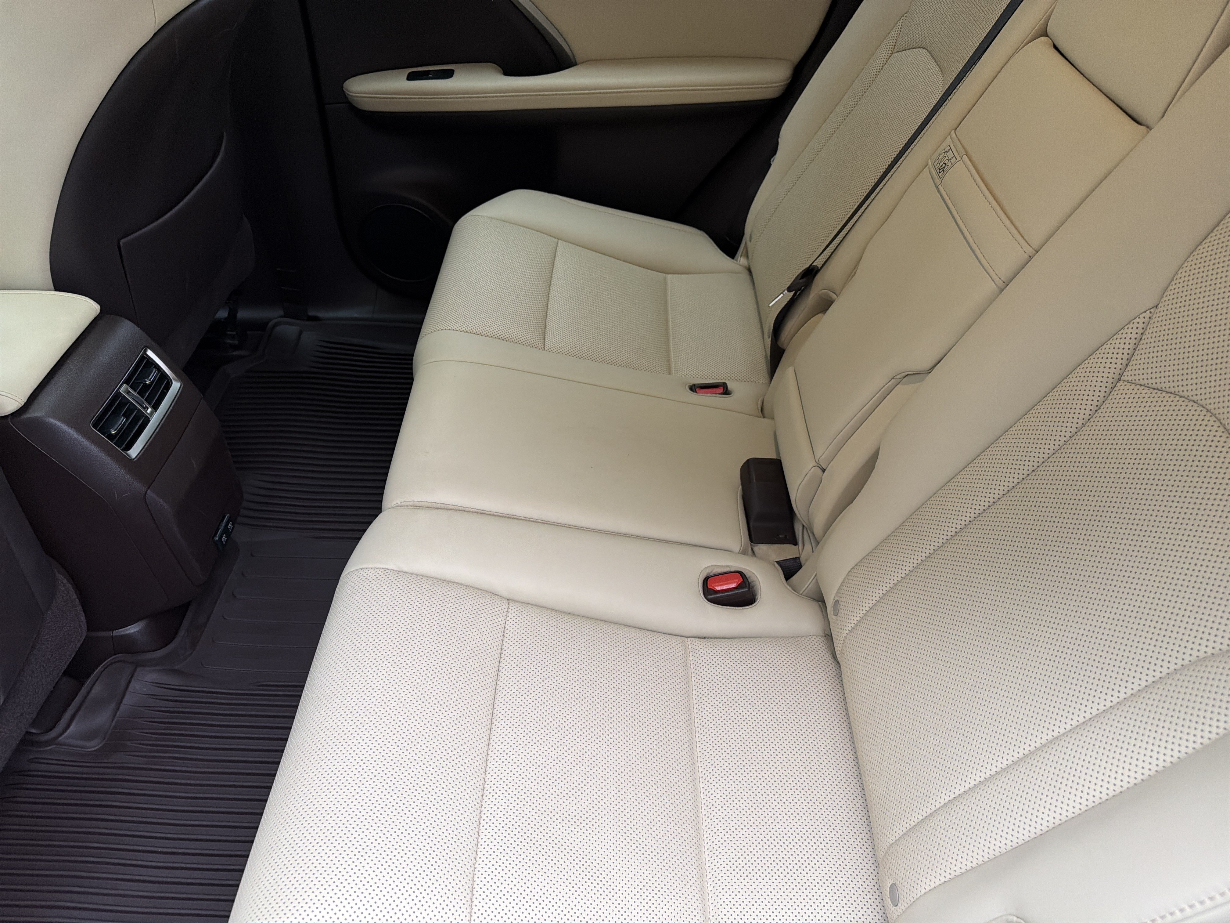 Used 2020 Lexus RX 350 AWD w/ Premium Package image 34