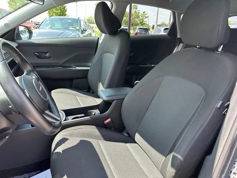 Used 2025 Hyundai Kona SEL AWD/4WD image 26