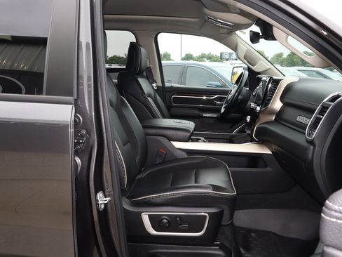 Used 2022 RAM 1500 Laramie AWD/4WD image 27