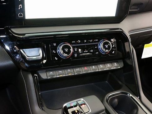 New 2026 GMC Sierra 1500 AT4X AWD/4WD image 24