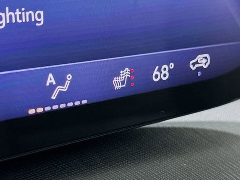 New 2026 Buick Enclave Sport Touring w/ Power Package image 21