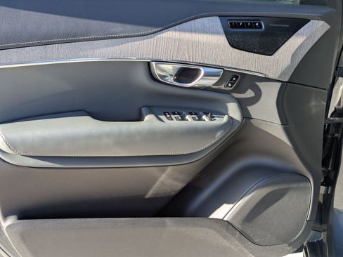 Used 2023 Volvo XC90 T8 Ultimate w/ Protection Package Premier image 11