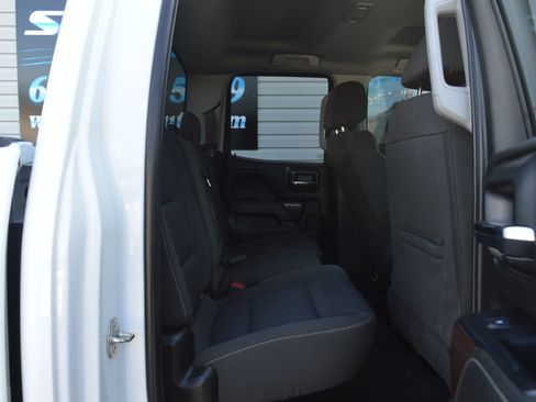 Used 2019 GMC Sierra 2500 SLE image 22