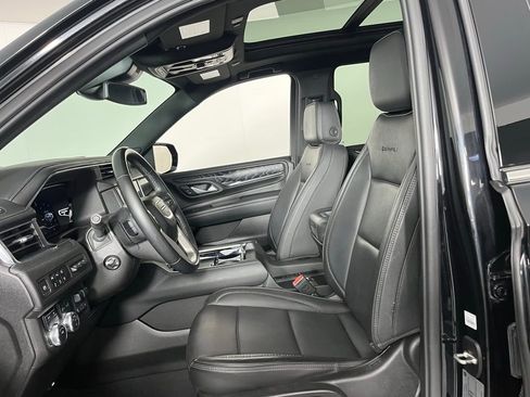 Used 2024 GMC Yukon Denali w/ Max Trailering Package image 27
