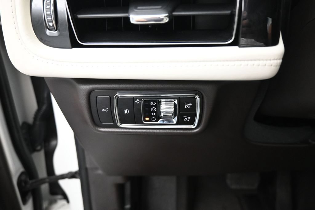 Used 2023 Lincoln Aviator Black Label w/ Jet Package AWD/4WD image 22