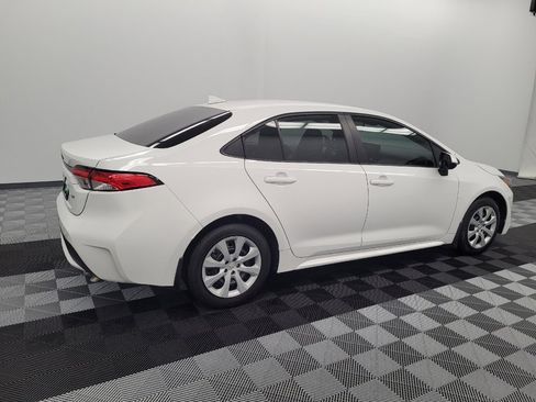 Used 2022 Toyota Corolla LE FWD image 10