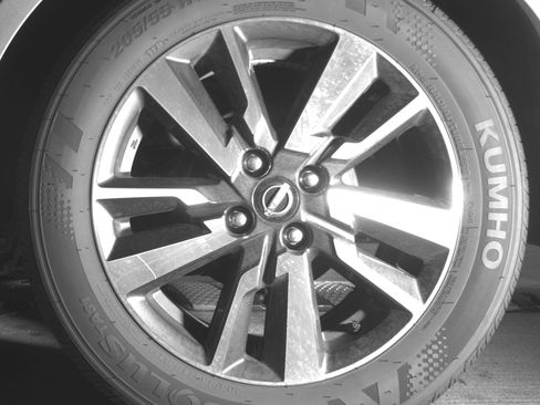 Used 2025 Nissan Versa SV image 14