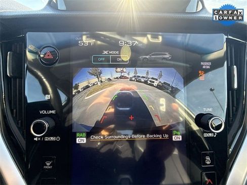 Used 2021 Subaru Outback Limited image 17