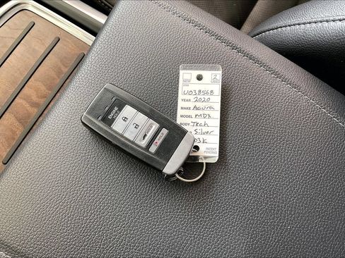 Used 2020 Acura MDX SH-AWD w/ Technology Package image 26