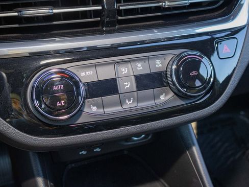 Certified 2025 Buick Envista Sport Touring w/ Convenience I Package image 21