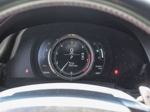 Used 2015 Lexus IS 250 w/ F-Sport Package RWD image 31