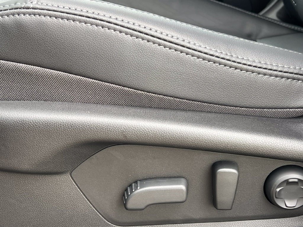 New 2026 Subaru Outback Touring XT AWD/4WD image 9