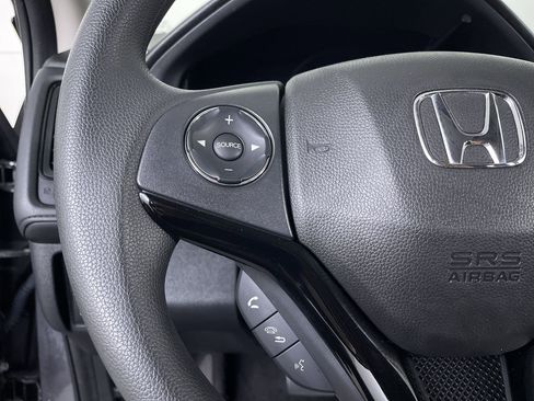 Used 2021 Honda HR-V LX image 24