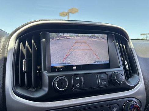 Used 2020 GMC Canyon SLE w/ Elevation Edition RWD image 23