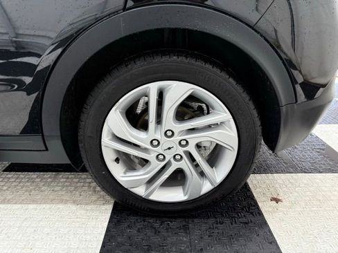 Used 2022 Chevrolet Bolt LT w/ Driver Confidence Package image 10