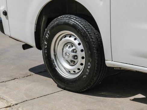 Used 2020 Nissan NV 3500 S image 46