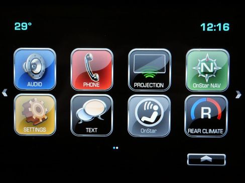 Used 2018 Chevrolet Traverse LT image 17