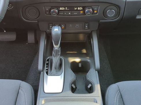 Certified 2024 Nissan Frontier SV w/ SV Convenience Package image 18