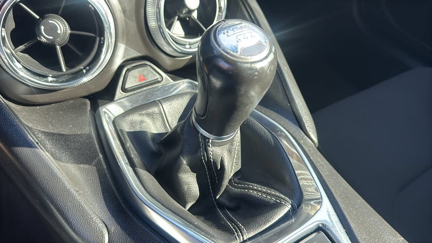 Used 2016 Chevrolet Camaro LT RWD image 23