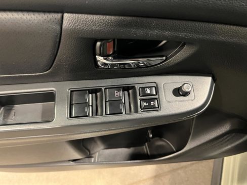 Used 2014 Subaru Crosstrek 2.0i Limited image 25