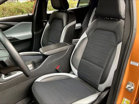 Used 2024 Buick Envista Preferred w/ Convenience I Package image 18