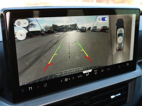 Used 2025 Ford Explorer ST image 5