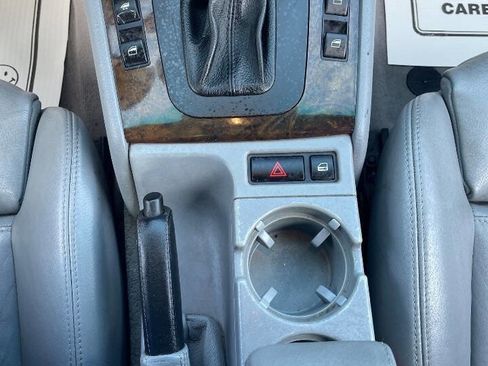 Used 2003 BMW 325Ci Convertible image 26