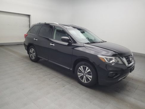Used 2020 Nissan Pathfinder S FWD image 11