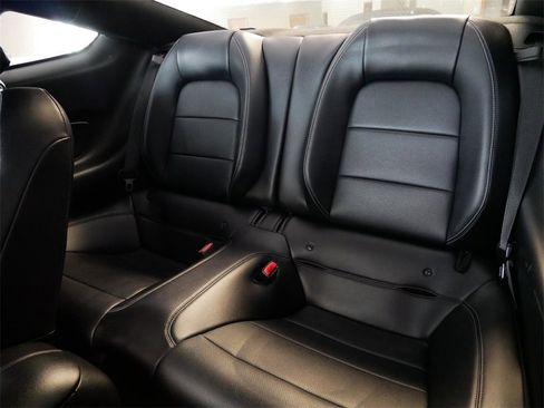 Used 2016 Ford Mustang GT Premium w/ Equipment Group 401A image 11